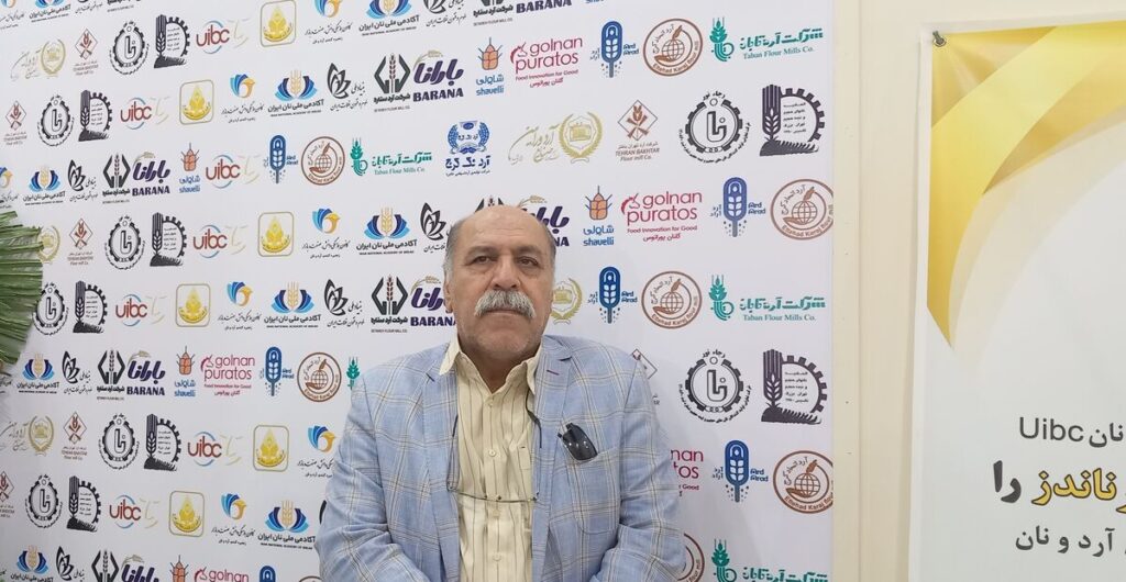 بازار کم فروغ نان های فانتزی در سال جدید| تاثیر منفی تفاوت قیمت نان های سنتی روی صنعتی ها