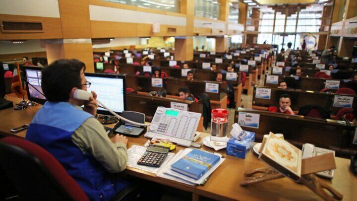 ترافیک بهاری عرضه ها در بورس کالا| بیش از ۱.۱ میلیون تن انواع کالا روی تابلو می رود