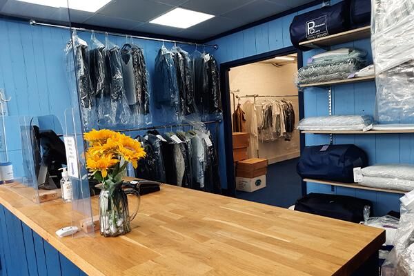 درآمد خشکشویی چقدر است؟