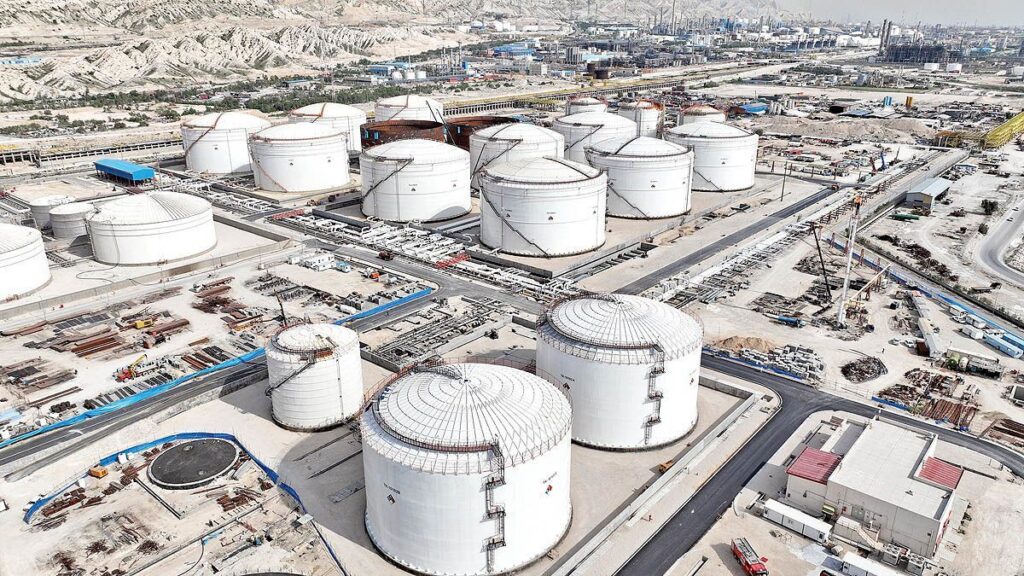 تولید محصولات پتروشیمی ۸ درصد بیشتر شد| سهم ۱۱ درصدی هلدینگ شستان از صادرات محصولات پتروشیمی