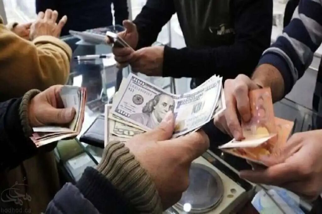 خبر  احتمال مذاکرات هسته ای،قیمت دلار را در بازار تهران ریخت